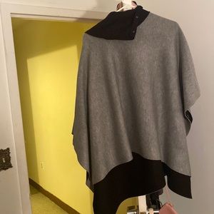 Women poncho